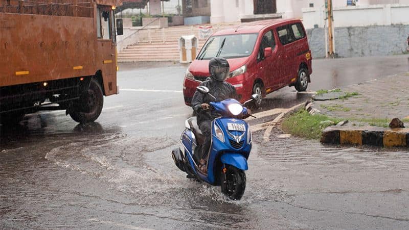 Heavy rain warning in 8 districts