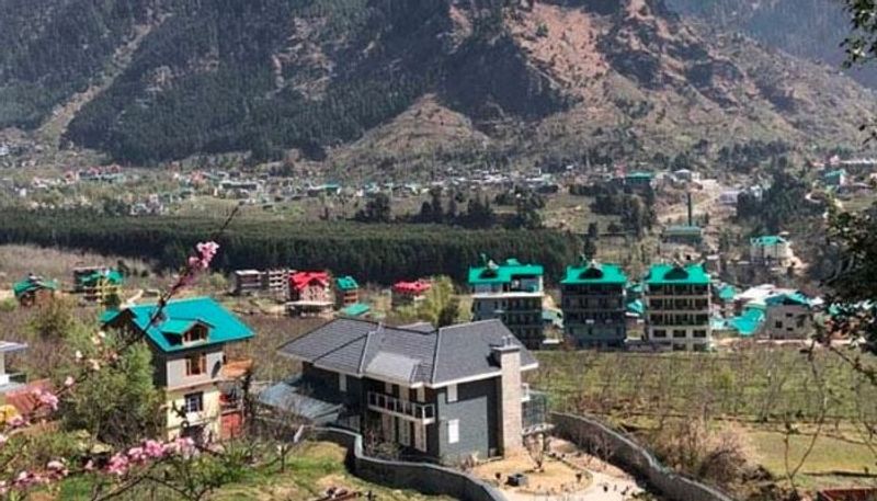 Barring one, entire village in Himachal Pradesh's Lahaul tests positive for COVID-19-dnm