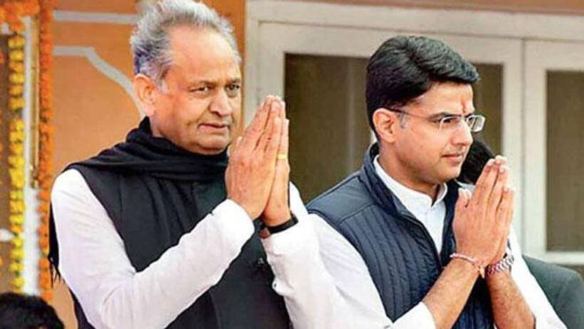 कभी गहलोत ने बताया था नकारा और निकम्मा और आज हुआ पायलट से आमना सामना
