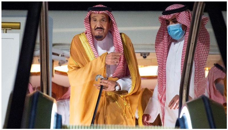 King Salman arrived in NEOM to rest after surgery