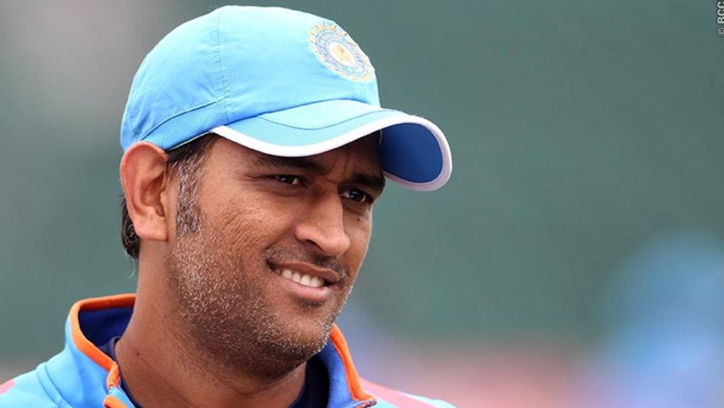 MS Dhoni announces retirement from international cricket ahead of IPL 2020 apc