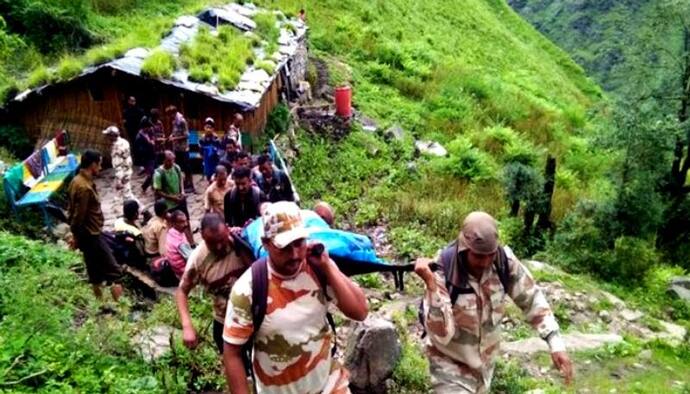 পিছল পাহাড় ডিঙিয়ে ১৫ ঘন্টা হাঁটা, আহতকে বাঁচাতে আইটিবিপি-র অনন্য সেবা-যুদ্ধ, দেখুন ভিডিও