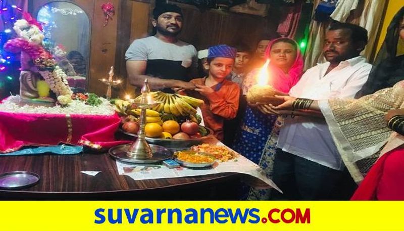 Muslim Family Did Pooja to Hindu God Ganesha in Gangavati in Koppal District