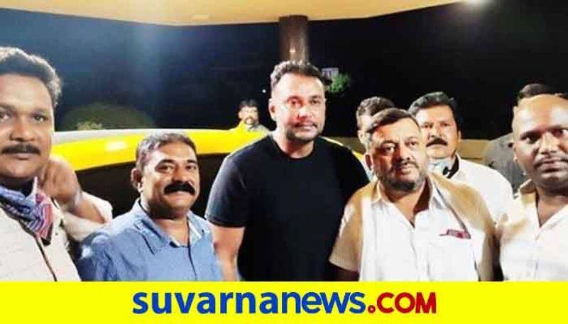 sandalwood Actor Darshan Visits Davanagere SS Mallikarjun House