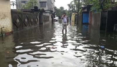 প্রবল বর্ষণ উত্তরবঙ্গে, দুর্যোগ থামার লক্ষণ নেই, কী অপেক্ষা করছে সোমবার