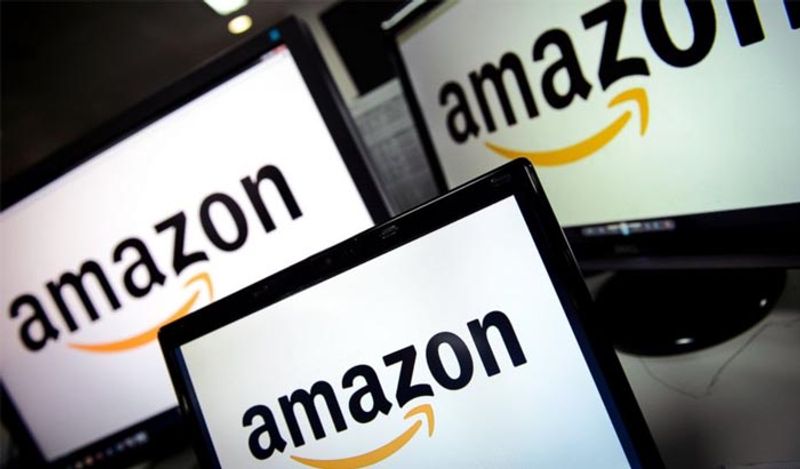 e -commerce Amazon to hire 1 lakh people to keep up with online shopping surge