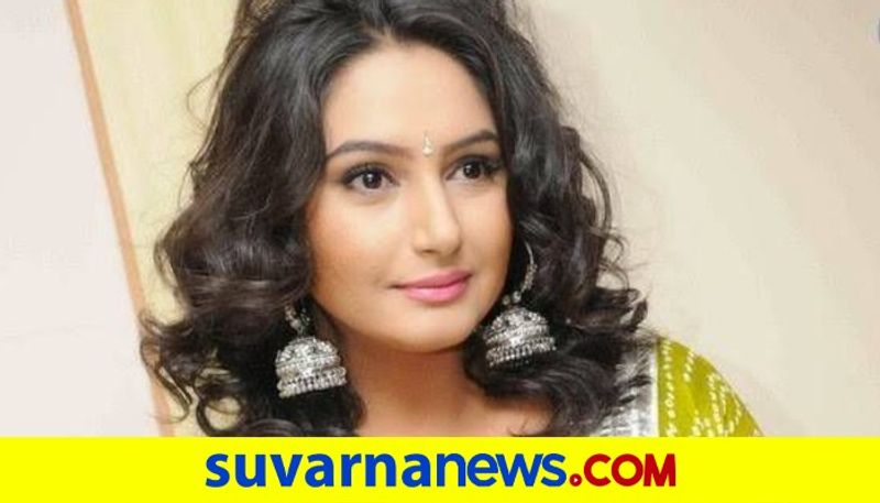 Supreme Court Grants Bail To Kannada Actress Ragini Dwivedi In Sandalwood Drug Case pod