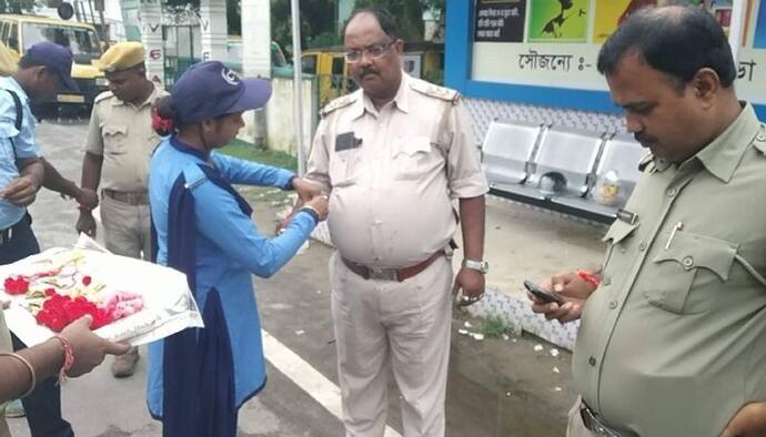 পরকীয়ায় বিপদ, লাগাতার 'ব্ল্যাকমেল' প্রেমিকার, আত্মঘাতী পুলিশ আধিকারিক