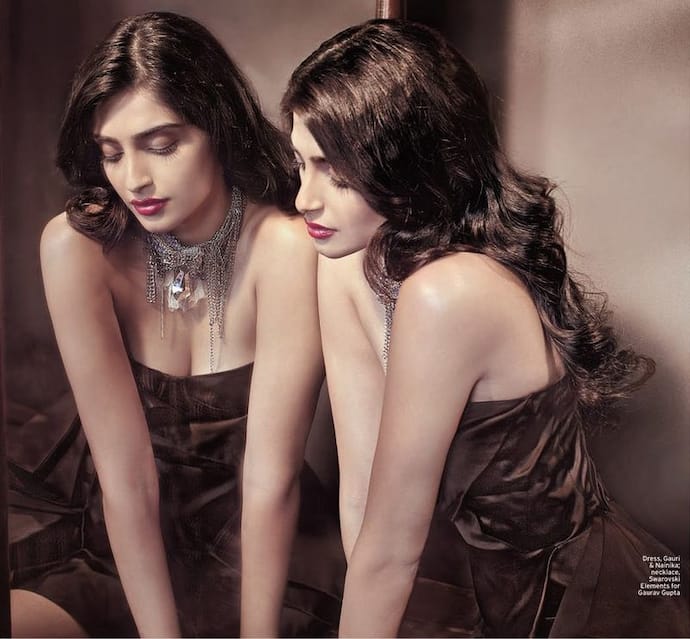 <p style="text-align: justify;">Sonam Kapoor is one such actress who does not shy away from spilling her beauty secrets and health care tips. The actress has spoken about, makeup, skincare, and PCOS in the past on her social media and now she shared some haircare tips.</p>
