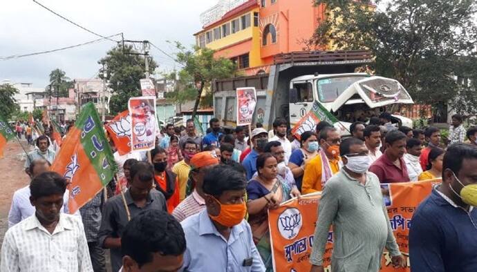 দলের নেতার বিরুদ্ধে 'মিথ্যা মামলা' পুলিশের, বীরভূমে বনধ পালন করল বিজেপি