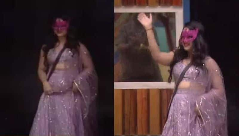 swathi deekshith wild card entry in biggboss4 third week arj