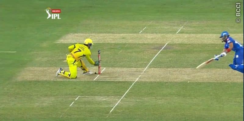 ipl 2020 csk vs dc watch ms dhoni fine stumping prithvi shaw