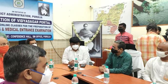<p>Education has been greatly hampered due to the COVID-19 pandemic. Meritorious students are facing obstacles for higher education in the marginal districts of the state. The district administration launched Vidyasagar Portal for the online education of those meritorious students who belong to the remote villages of Purulia.<br />
&nbsp;</p>
