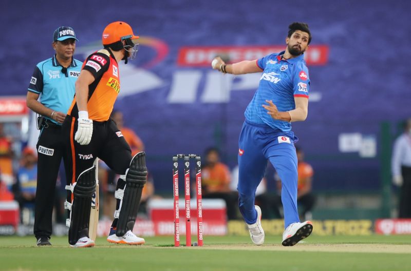 IPL2020 Hyderabad vs Delhi live updates, SRH slow start against DC