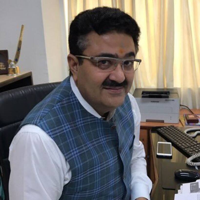 योगी के लिए भी गेमचेंचर साबित होंगे नवनीत, अवनीश अवस्थी के पर कतर कर सहगल पर जताया भरोसा