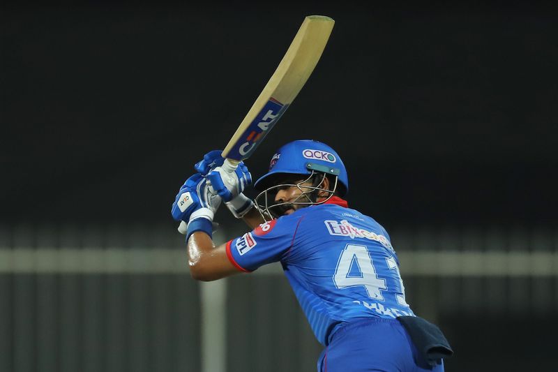 IPL2020 Delhi lost two wickets vs Mumbai in Abu dhabi