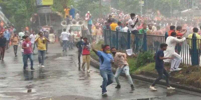 When Kolkata's Howrah Bridge resembled a war zone-dbr