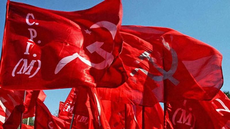 CPM PB decides to ban CBI in Kerala