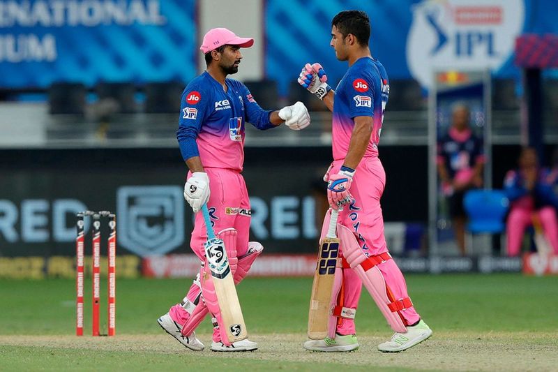 IPL 20202 Rajasthan Royasl won over hyderabad in thrilling way in Dubai