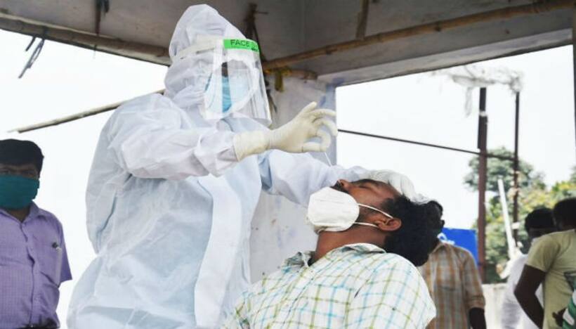 Delhi records highest Omicron cases with 238 cases recorded; 44% jump in daily COVID cases
