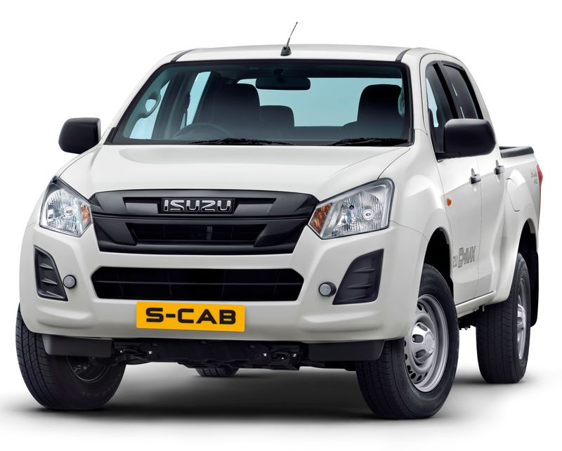 Isuzu Motors India launches BSVI D Max Regular Cab and S Cab vehicle ckm