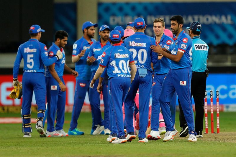 IPL 2020:Sunil Gavaskar was angry Delhi Capitals batsman says Aakash Chopra