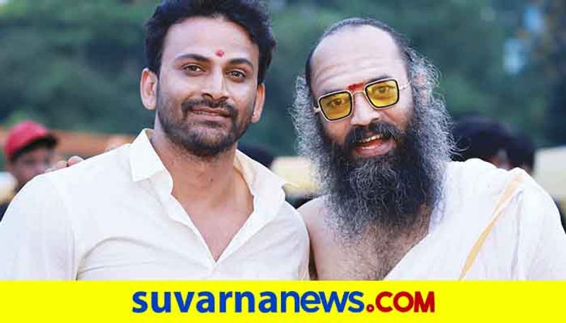 Kannada guruprasad vijya prasad enters Dolly dhananjay badava rascal team vcs