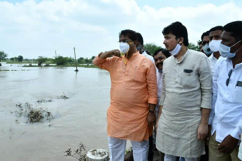 Minister R Ashok Visits Flood affected areas of Kalburgi rbj