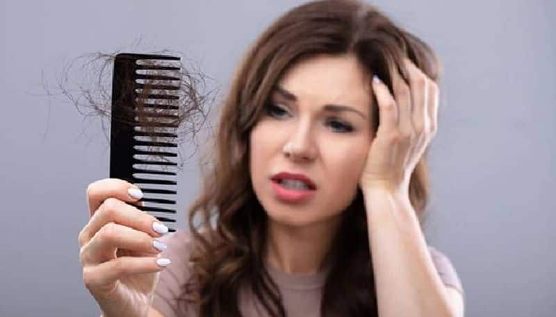 Frizzy hair: Is it a sign of vitamin deficiency? ram