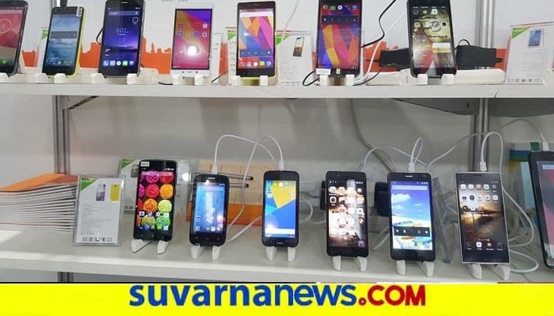 Mobile phones stolen from  container in Anekal snr