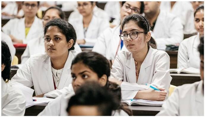 NEET UG Counselling 2022: यहां देखें स्टेट वाइज काउंसलिंग की वेबसाइट्स, आज ही कर लें Bookmark