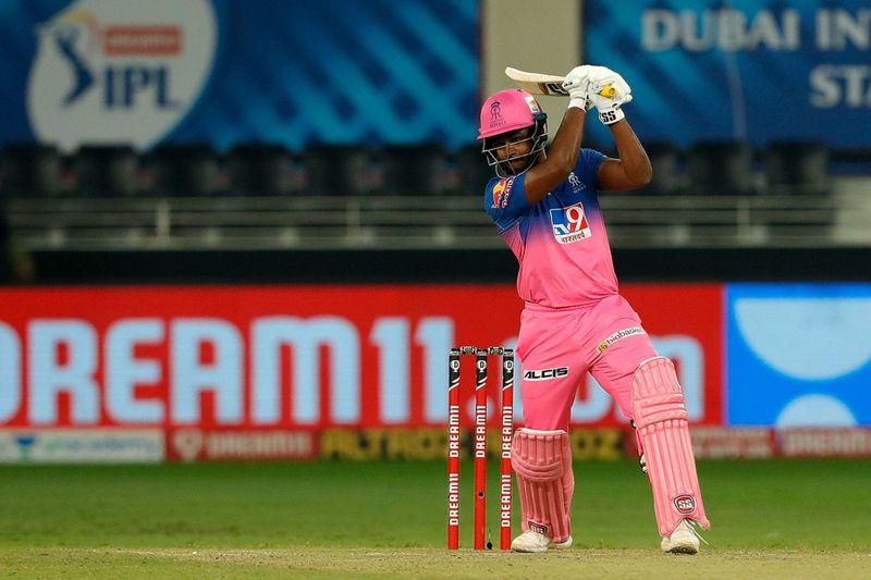 IPL2020 Sunrisers Hyderabad vs Rajasthan Royals Live Update,RR sets 155 runs target for SRH