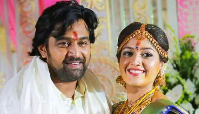 Meghana Raj shares picture with husband chiranjeevi sarja vcs