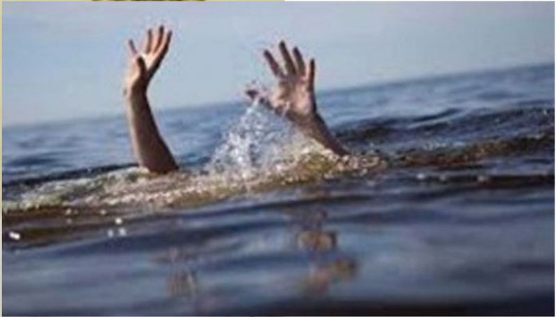 Person Dies at Tungabhadra River At Haveri district  grg