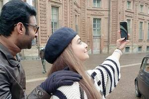 'రాధే శ్యామ్' లొకేషన్ లో ప్రభాస్..కొత్త ఫొటోలు,కరోనా తలనొప్పి