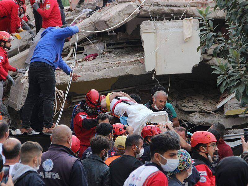 Turkey earthquake's death toll hits 73 even as 70-year-old pulled out alive-dnm