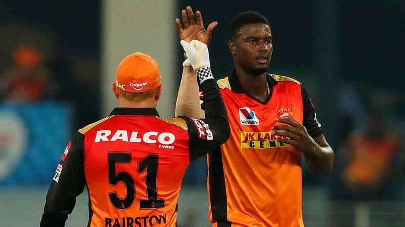 IPL2020 Royal Challengers Banglore vs Sunrisers Hyderabad Live updates RCB lost 2 wickets in powerplay