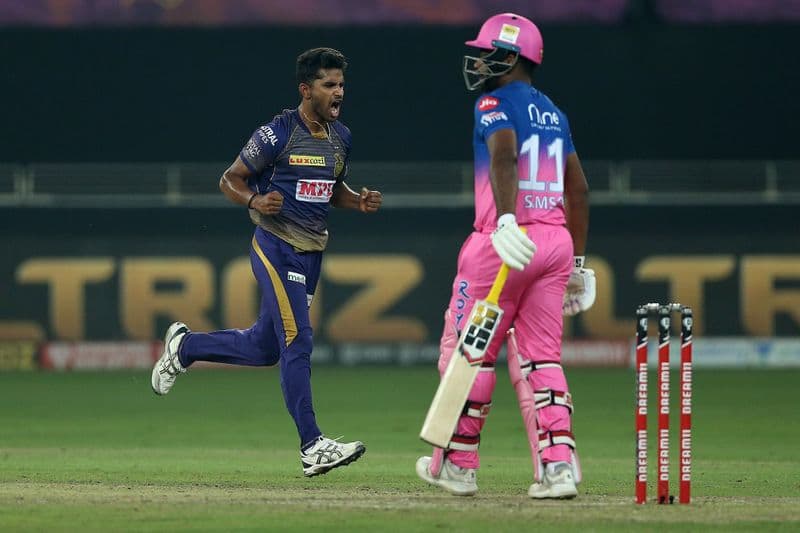 IPL 2020 KKR vs RR Live Updates KKR beat RR to keep play off hopes alive