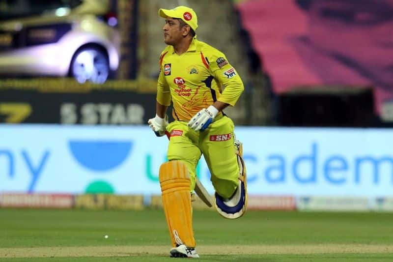 IPL need him faf du plessis talking on dhoni