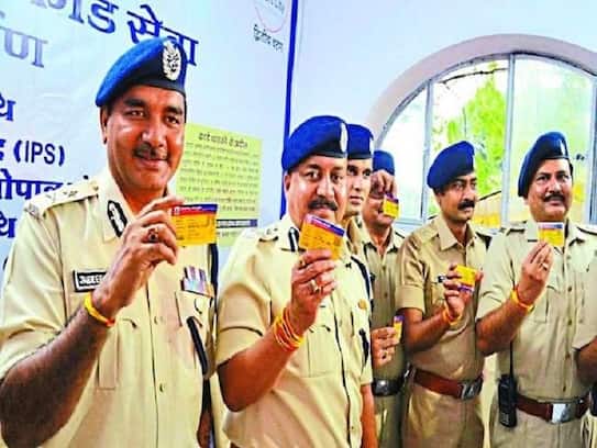 Create yellow card, will easily avoid traffic police checking