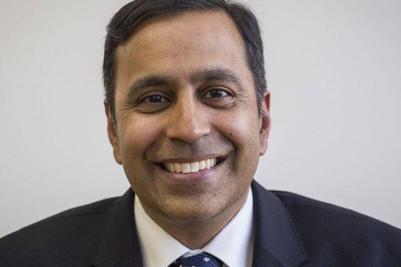 US Elections 2020: Indian-origin Congressman Raja Krishnamoorthi wins White House race-dnm