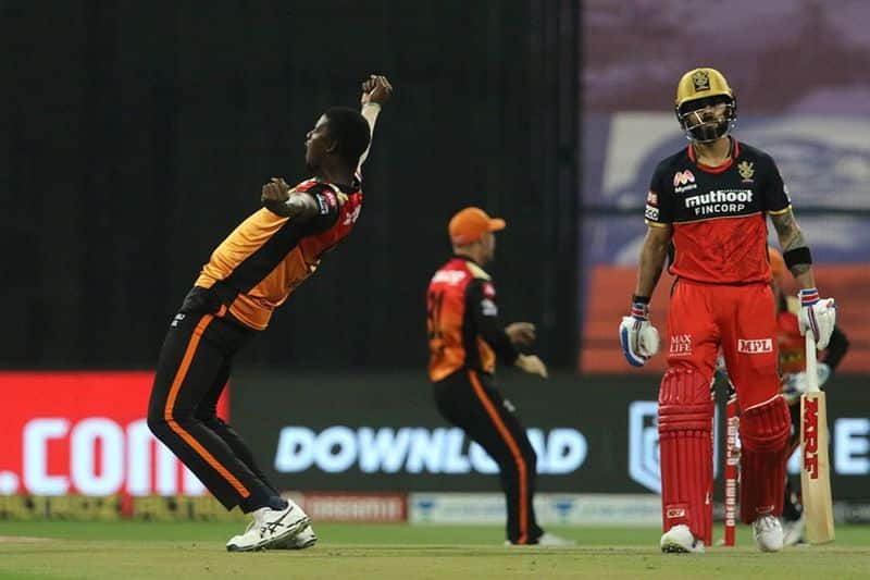 IPL2020 Royal Challengers Banglore vs Sunrisers Hyderabad Live updates RCB sets 132 runs target for SRH