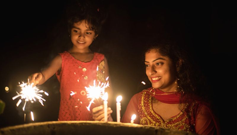 Seven-year-old girl dies of burn injuries during Kali puja celebrations in West Bengal-dbr