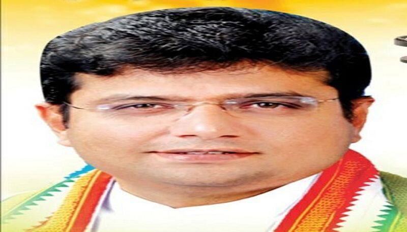 Manthani Congress MLA Sridhar tested positive for corona virus