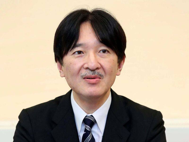 Japan formally declares Crown Prince Akishino first in line to throne-dnm