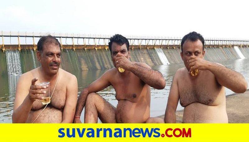 Government Employees Naked Masti in Shivamogga grg