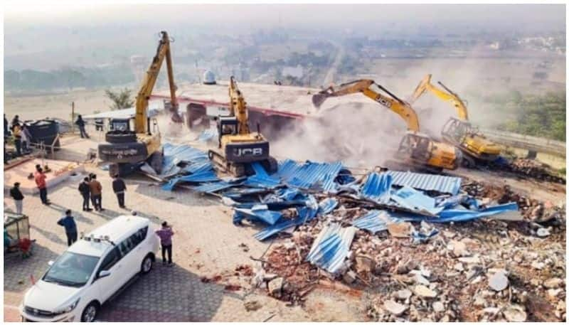 Madhya Pradesh government demolishes computer baba ashram