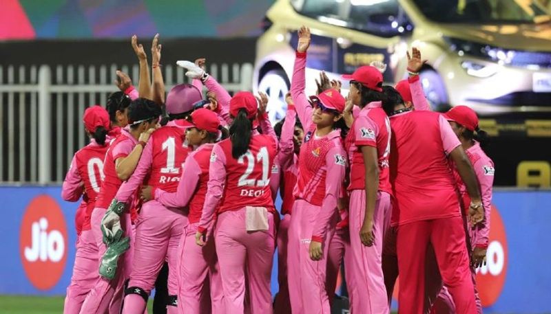 Trailblazers won Women T20 challenge by beating Supernovas