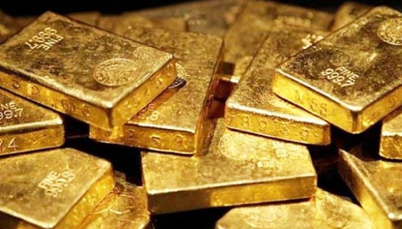 Gold biscuits worth Rs 12 crore seized from Siliguri; 3 arrested-dbr