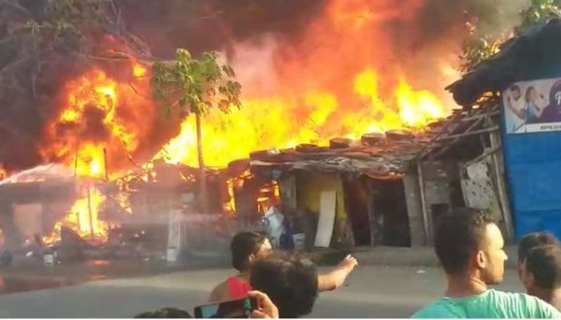 Massive fire breaks out in Assam's Jorhat; at least 10-15 houses burnt-dbr